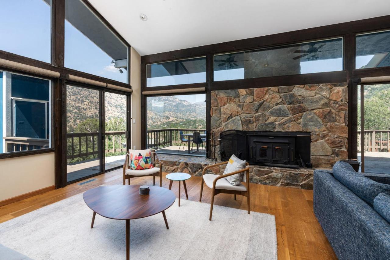 Villa Mountain View, Hot Tub, Open Kitchen, 10M To Sequoia Three Rivers Esterno foto